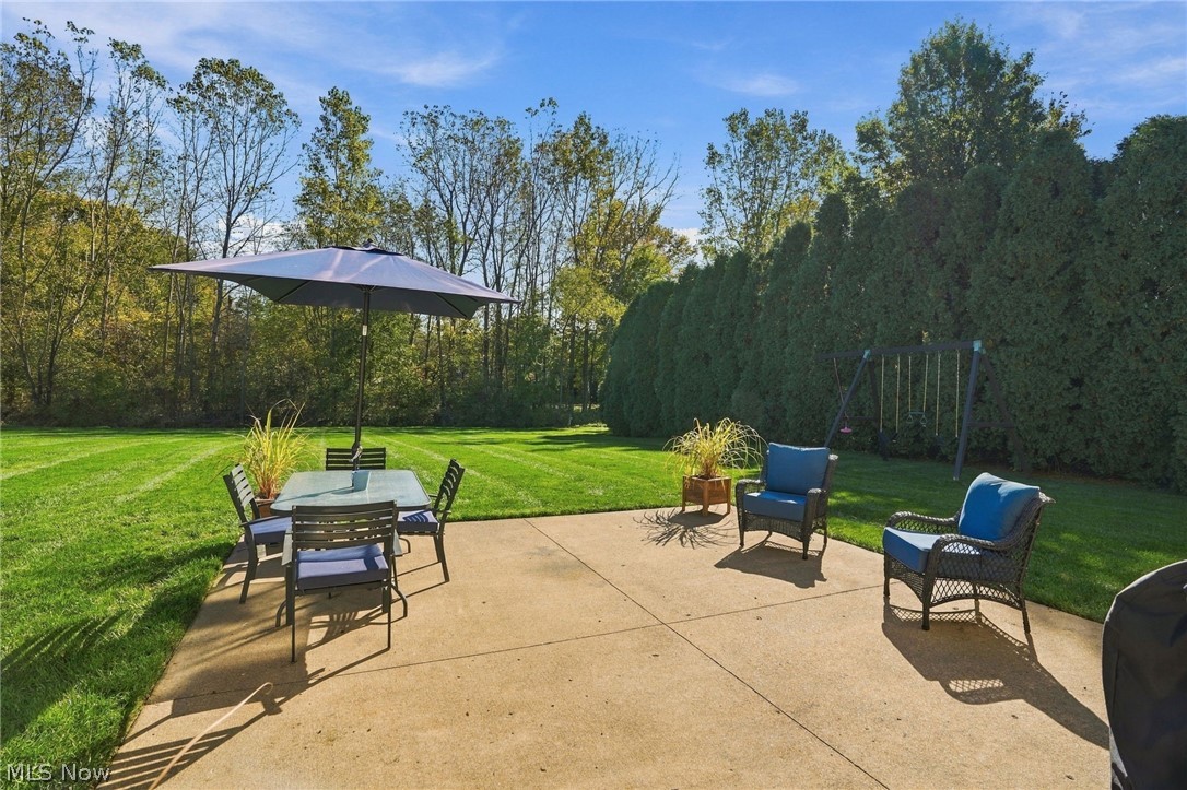 1064 Danielle Avenue Louisville OH 44641