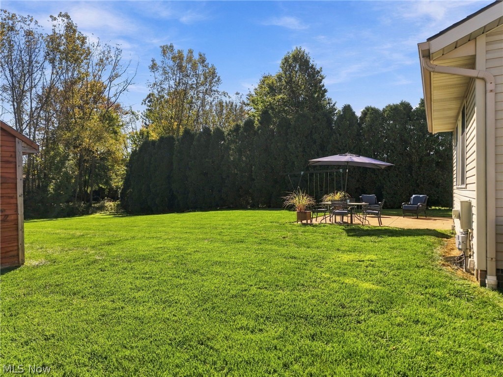 1064 Danielle Avenue Louisville OH 44641
