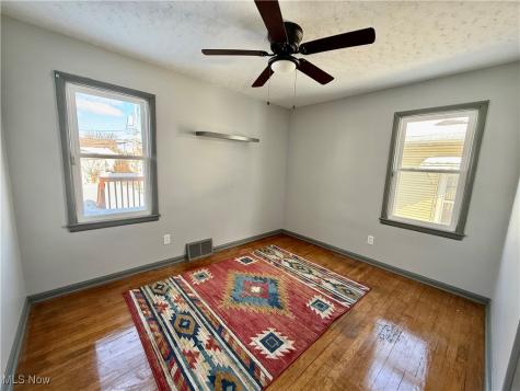 11011 Wallingford Avenue Garfield Heights OH 44125