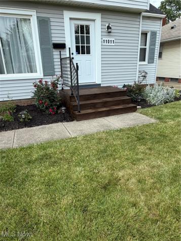 11011 Wallingford Avenue Garfield Heights OH 44125