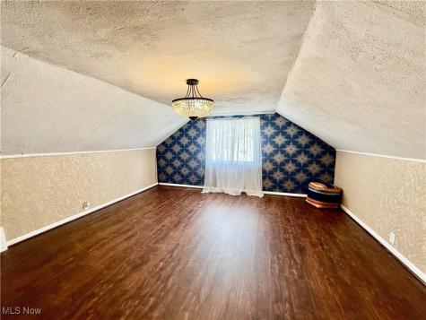 11011 Wallingford Avenue Garfield Heights OH 44125