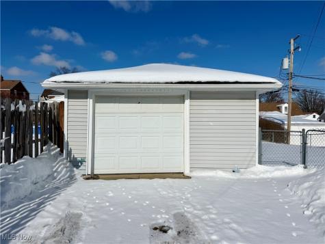 11011 Wallingford Avenue Garfield Heights OH 44125