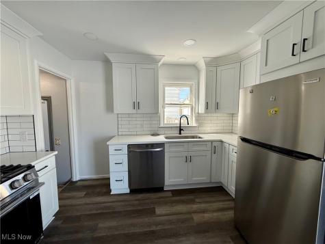 11011 Wallingford Avenue Garfield Heights OH 44125