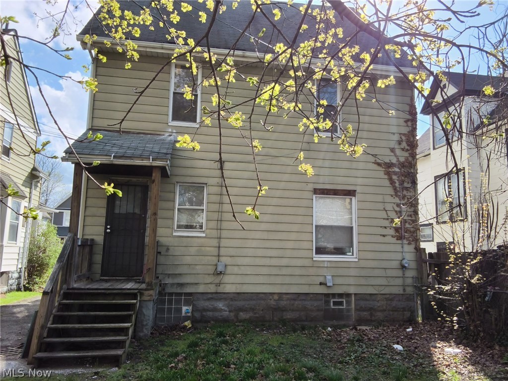 1653 Elberon Avenue East Cleveland OH 44112