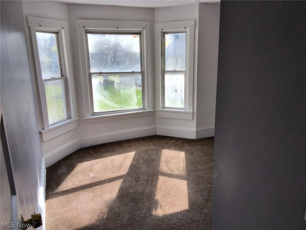 1653 Elberon Avenue East Cleveland OH 44112