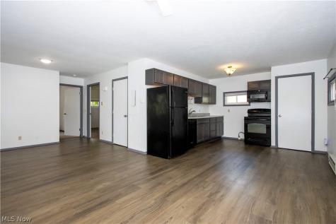 912 Jefferson Street Orrville OH 44667