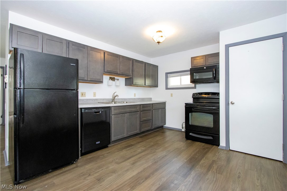 912 Jefferson Street Orrville OH 44667