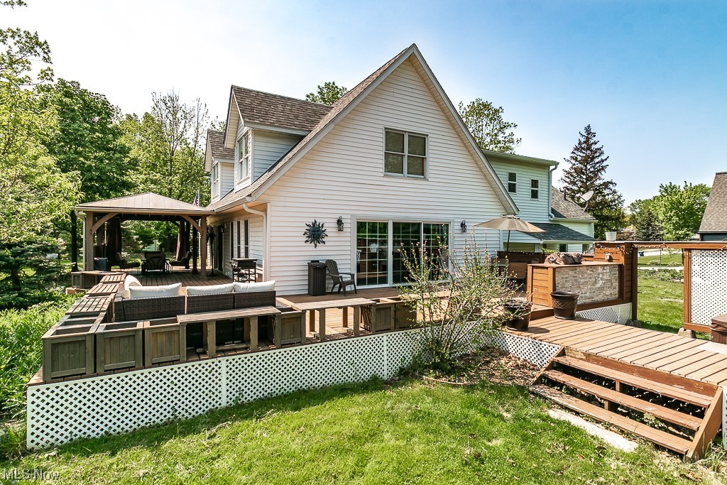 2755 Oak Street Willoughby Hills OH 44094