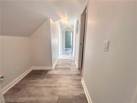 1011 Learidge Road Lyndhurst OH 44124