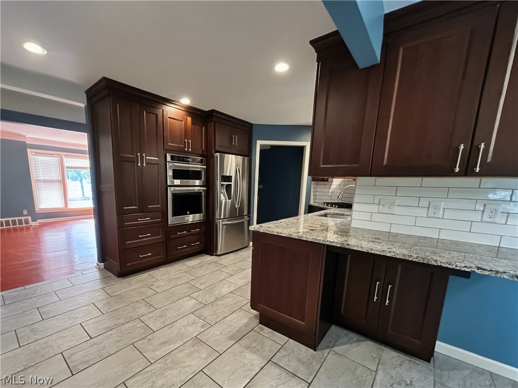 1011 Learidge Road Lyndhurst OH 44124