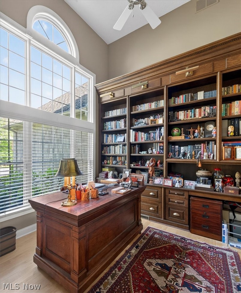 122 Haskell Drive Bratenahl OH 44108
