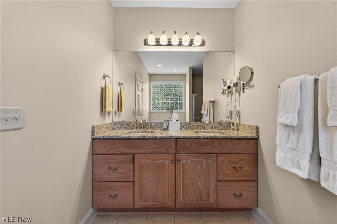 122 Haskell Drive Bratenahl OH 44108
