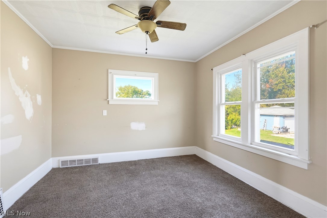 1649 Gibbs Avenue NE Canton OH 44705