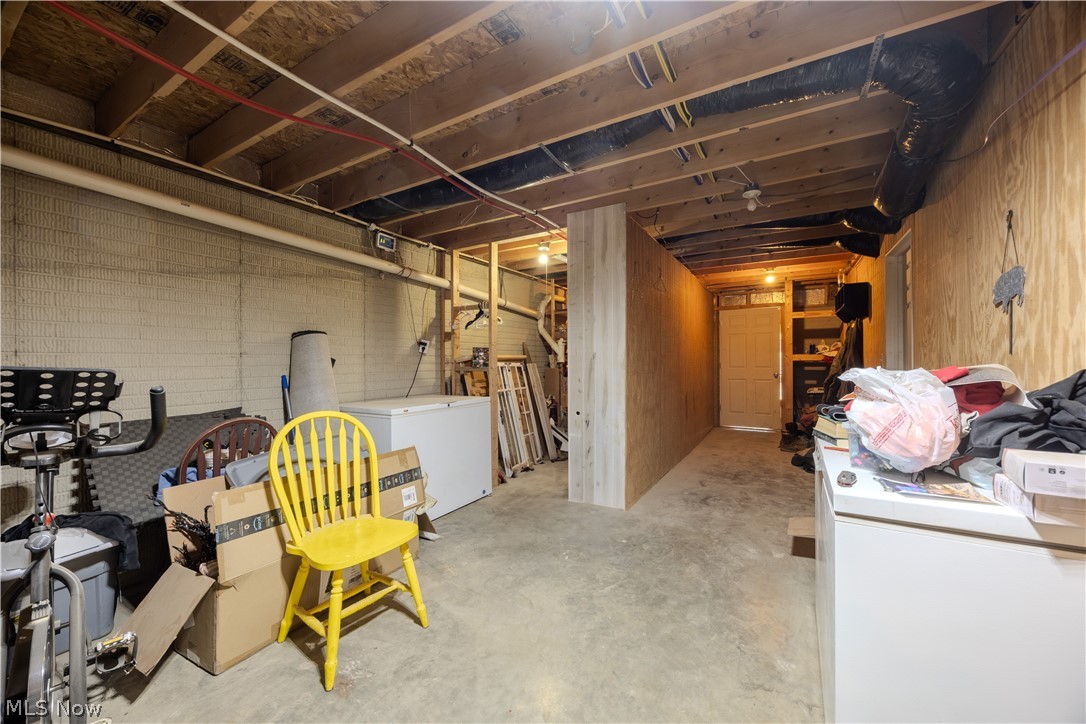 19345 Township Road 121 Newcomerstown OH 43832