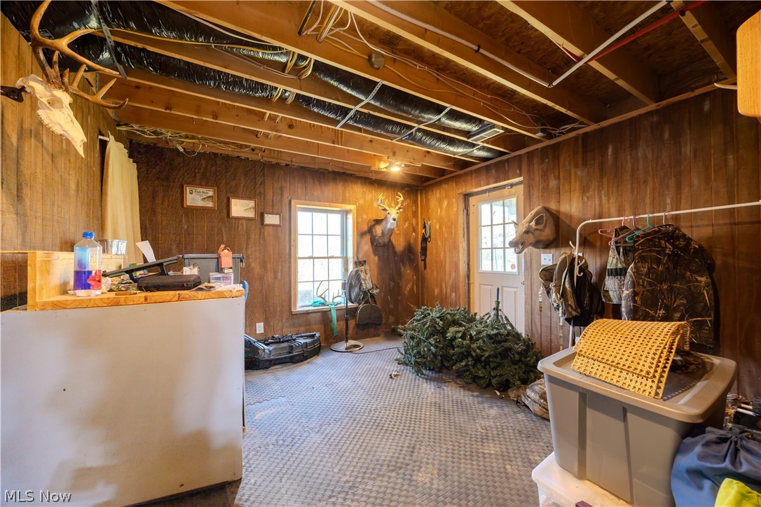 19345 Township Road 121 Newcomerstown OH 43832
