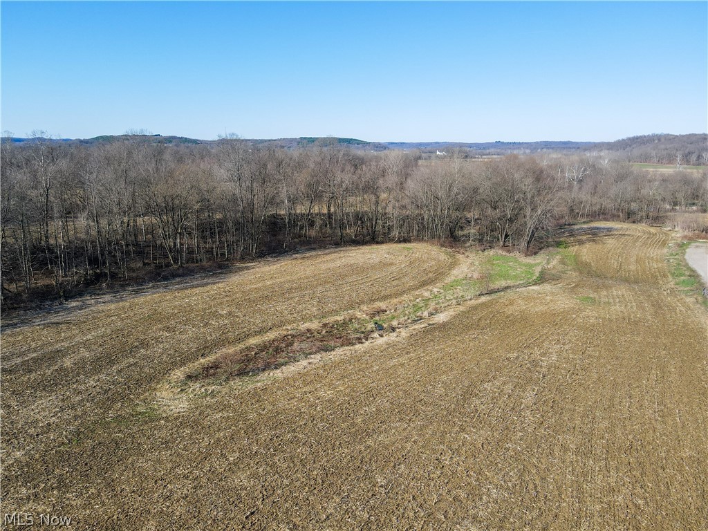 19345 Township Road 121 Newcomerstown OH 43832