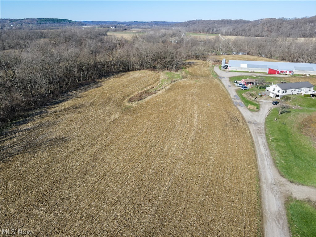 19345 Township Road 121 Newcomerstown OH 43832