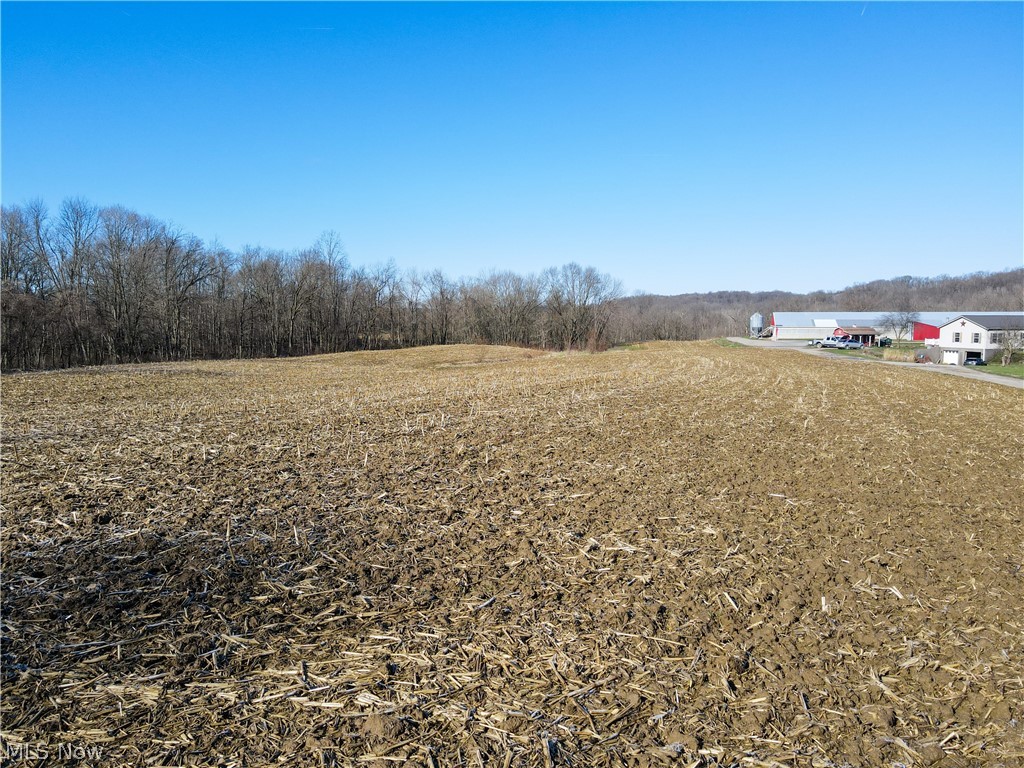 19345 Township Road 121 Newcomerstown OH 43832