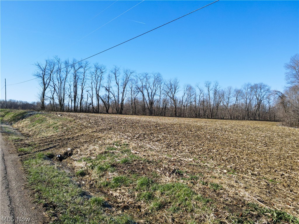 19345 Township Road 121 Newcomerstown OH 43832