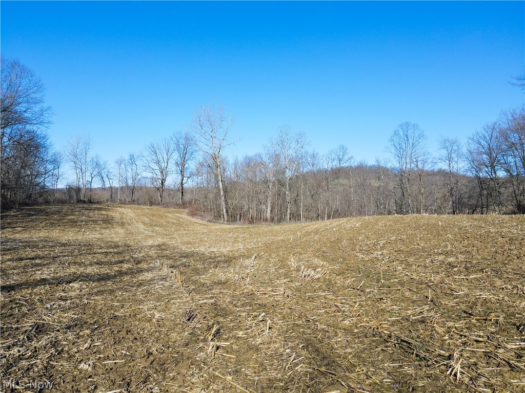 19345 Township Road 121 Newcomerstown OH 43832