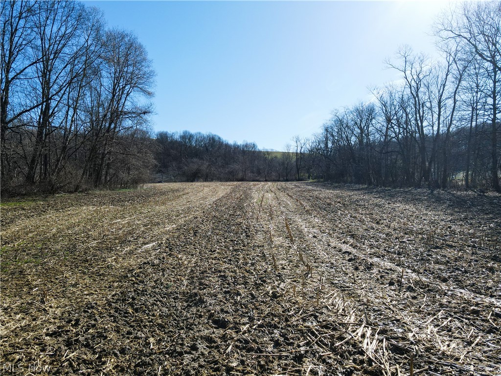 19345 Township Road 121 Newcomerstown OH 43832