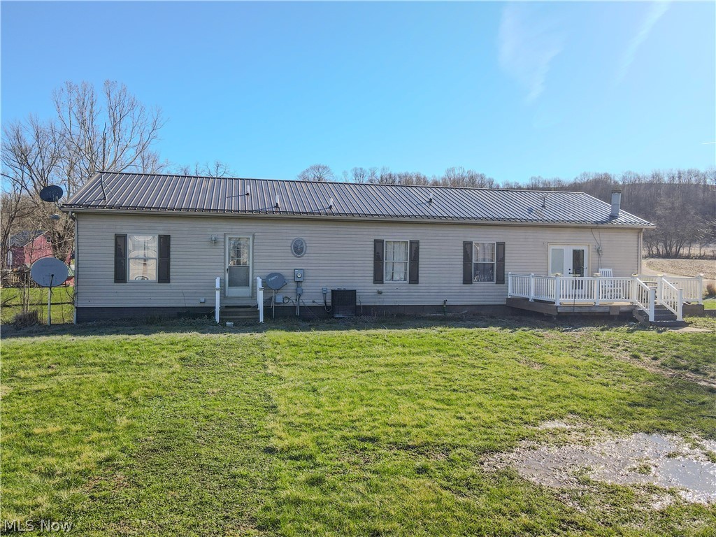 19345 Township Road 121 Newcomerstown OH 43832