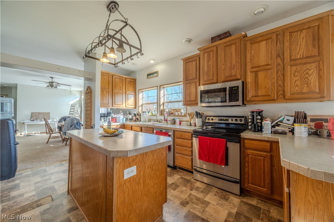 19345 Township Road 121 Newcomerstown OH 43832