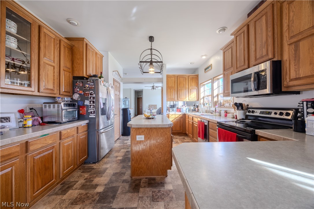 19345 Township Road 121 Newcomerstown OH 43832