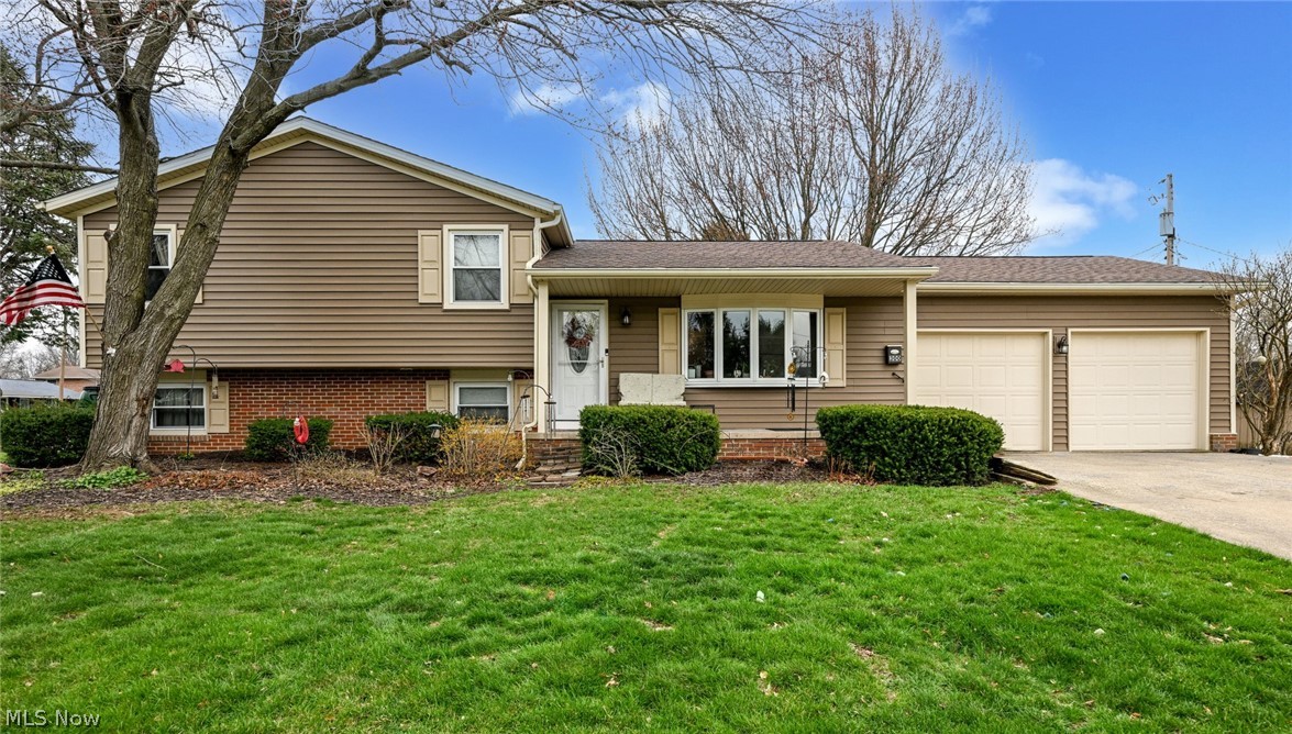300 Castleton Road NE North Canton OH 44720