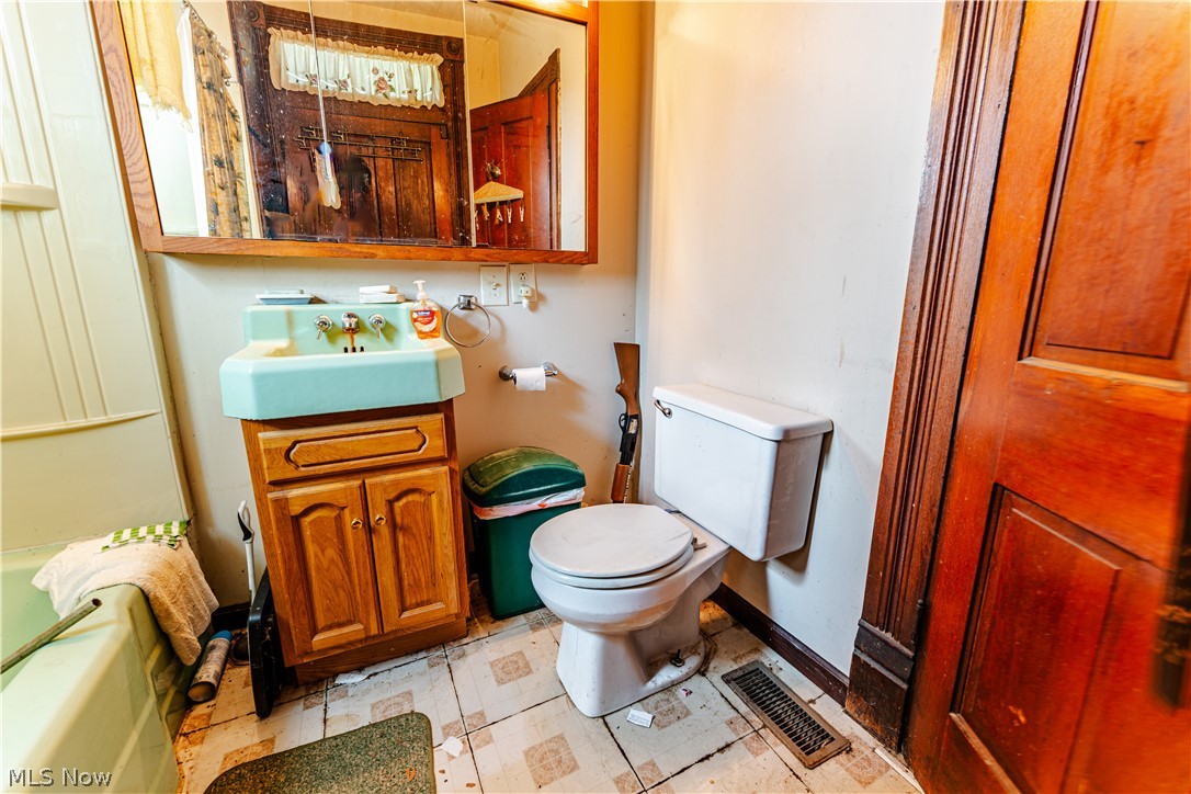 50109 Sykes Ridge Road Clarington OH 43915