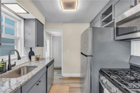 4241 Wilmington Road South Euclid OH 44121