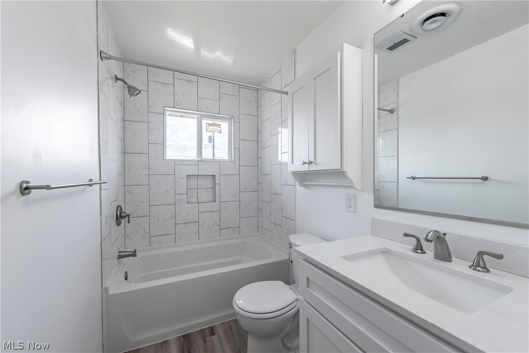 4579 Memphis Villas S Brooklyn OH 44144