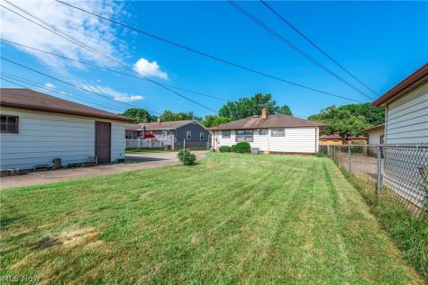 4579 Memphis Villas S Brooklyn OH 44144