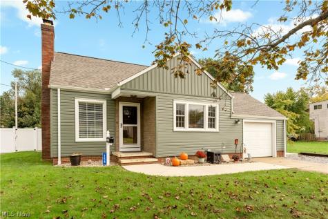 154 Victoria Avenue NW Canton OH 44708