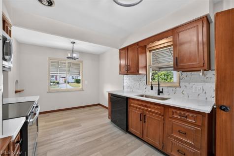 5510 Luelda Avenue Parma OH 44129