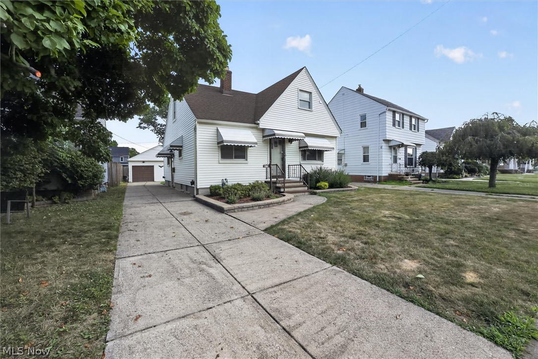 5510 Luelda Avenue Parma OH 44129