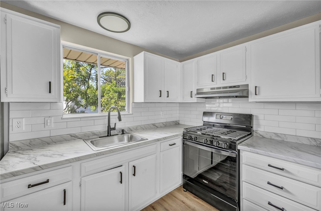 501 Button Road Bedford OH 44146