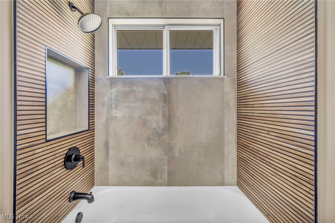 501 Button Road Bedford OH 44146