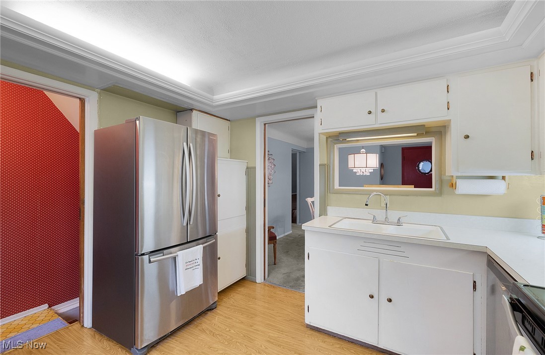 30200 Westlawn Drive Bay Village OH 44140