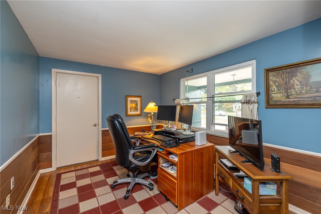 30200 Westlawn Drive Bay Village OH 44140