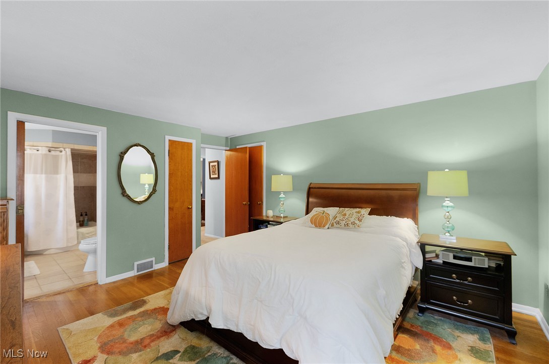 30200 Westlawn Drive Bay Village OH 44140