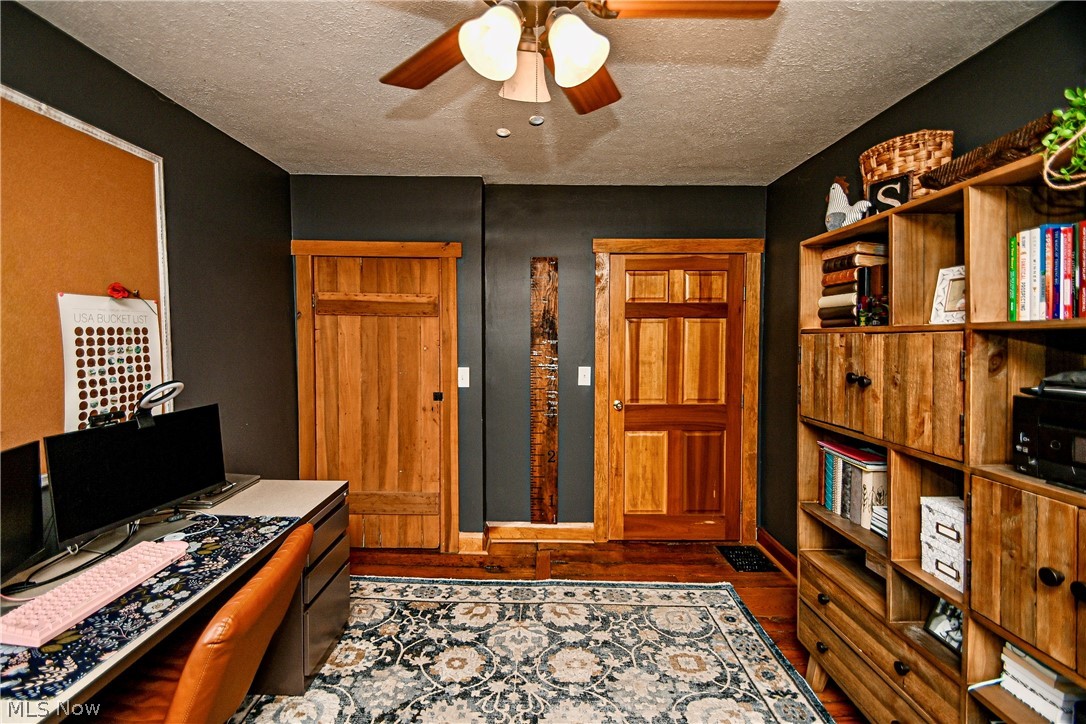 16180 Lisbon Street SE Minerva OH 44657