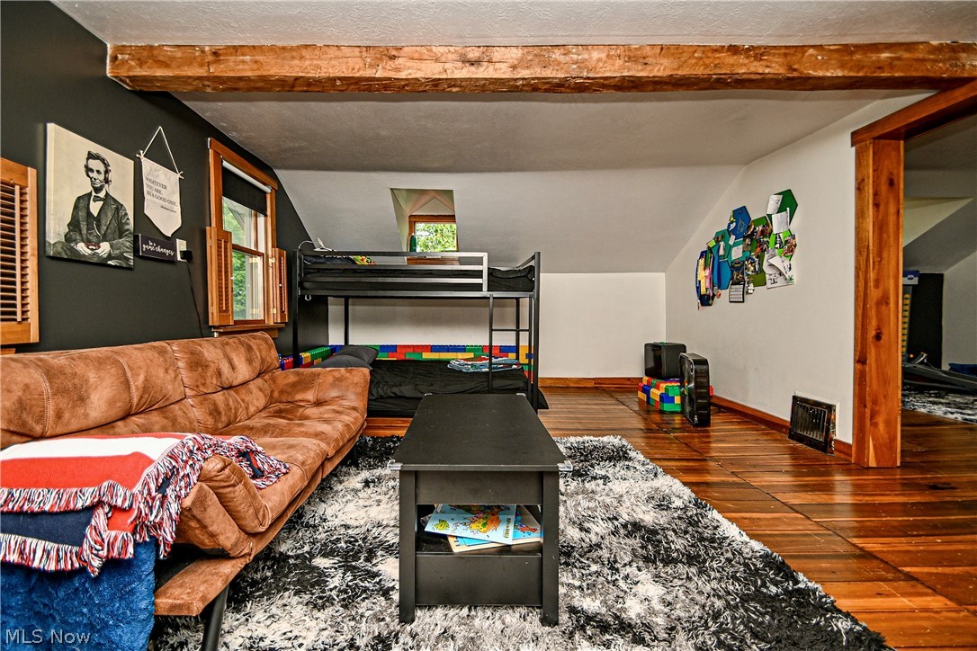 16180 Lisbon Street SE Minerva OH 44657
