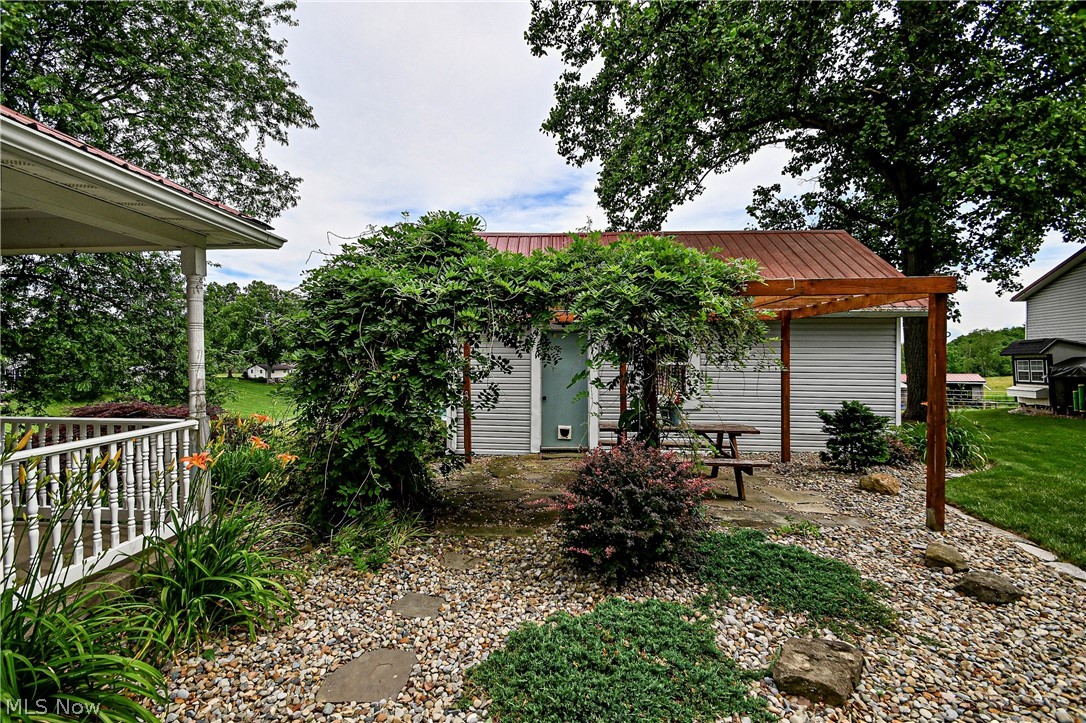 16180 Lisbon Street SE Minerva OH 44657