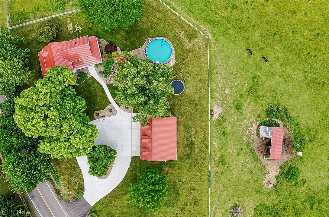 16180 Lisbon Street SE Minerva OH 44657