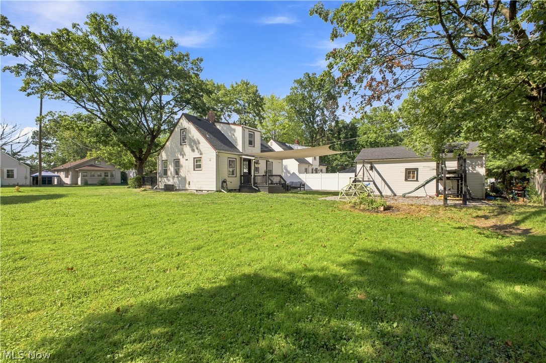 1315 Edgehill Avenue SE Warren OH 44484