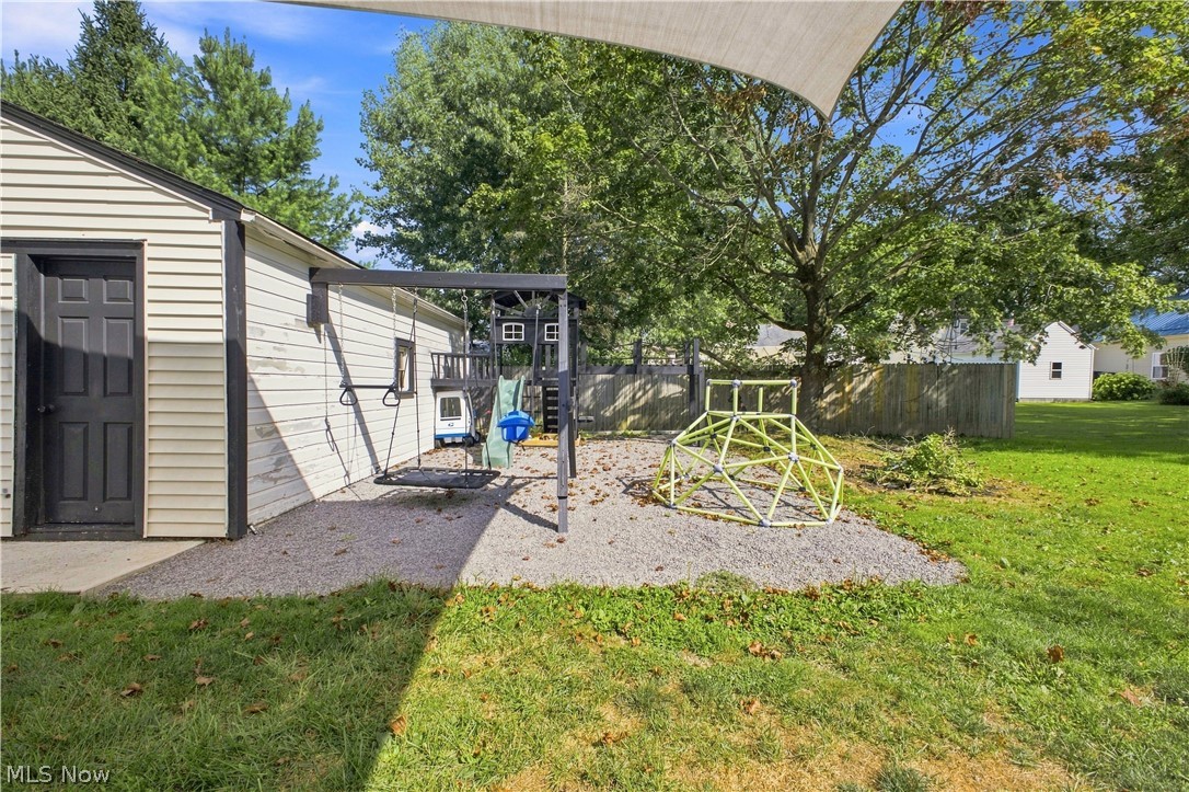 1315 Edgehill Avenue SE Warren OH 44484