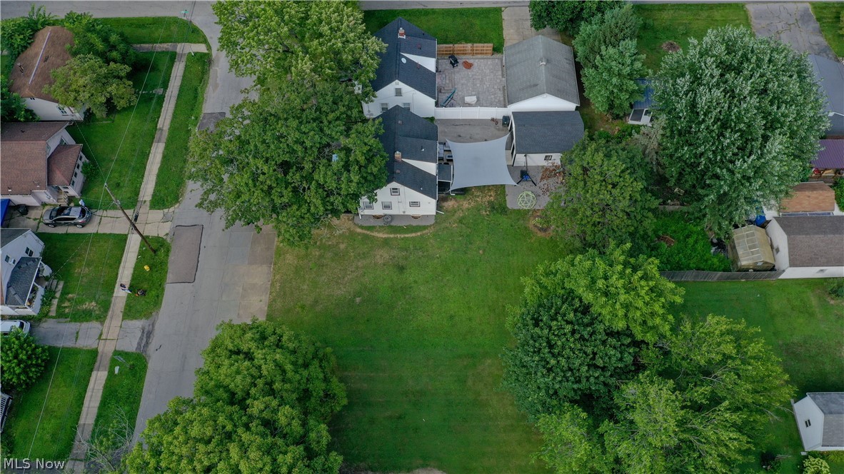 1315 Edgehill Avenue SE Warren OH 44484