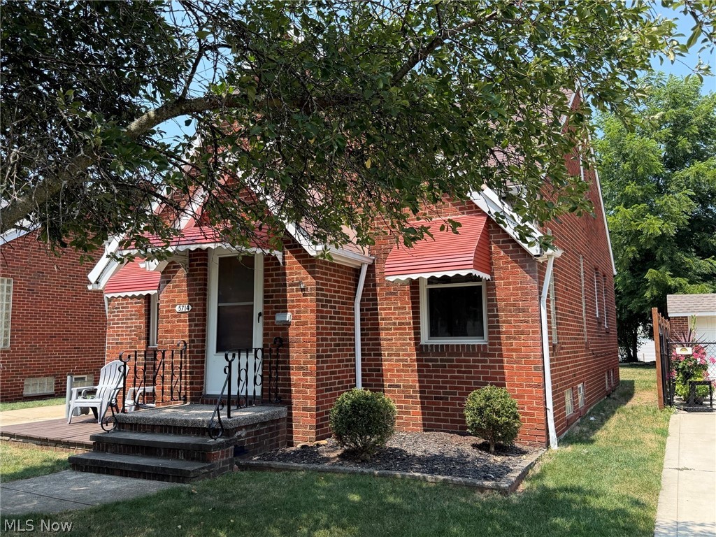 5714 Gilbert Avenue Parma OH 44129