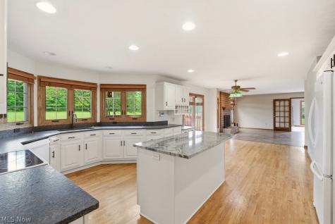 2285 Thoroughbred Drive Wadsworth OH 44281